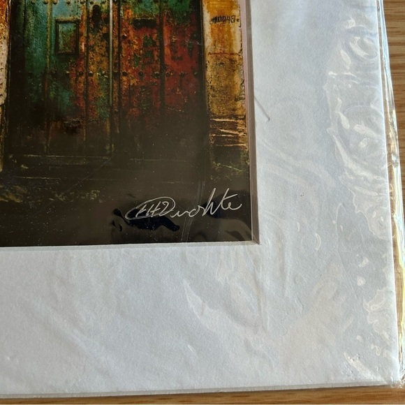 Images by Fernando Hechevarria Commercially Printed Image Art - Picture 5 of 6